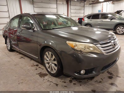 TOYOTA AVALON 2011