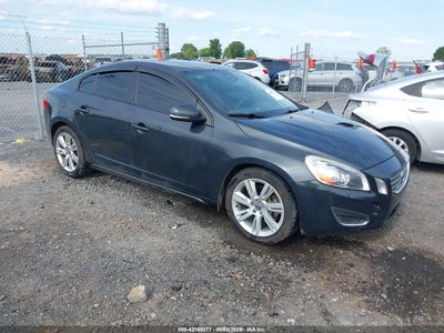 VOLVO S60 2012