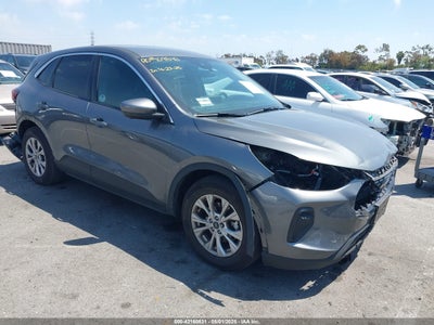 FORD ESCAPE 2023