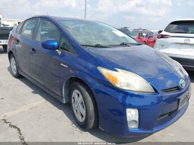 TOYOTA PRIUS 2011