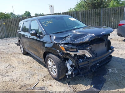 KIA CARNIVAL MPV 2024