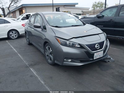NISSAN LEAF 2018