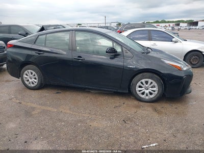 TOYOTA PRIUS 2022