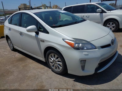 TOYOTA PRIUS PLUG-IN 2012