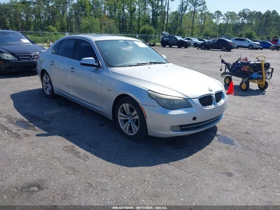 BMW 528I 2010