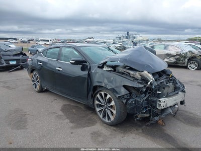 NISSAN MAXIMA 2016