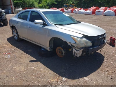 NISSAN MAXIMA 2009