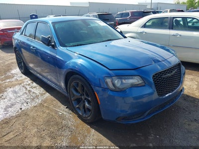 CHRYSLER 300 2022