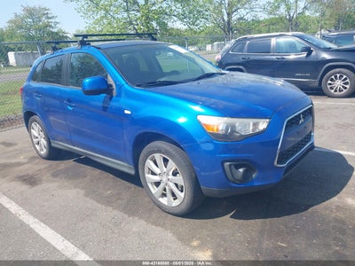 MITSUBISHI OUTLANDER SPORT 2015
