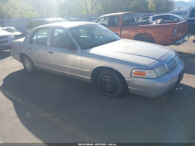 FORD CROWN VICTORIA 2004