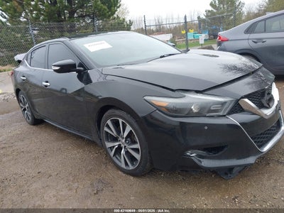 NISSAN MAXIMA 2017