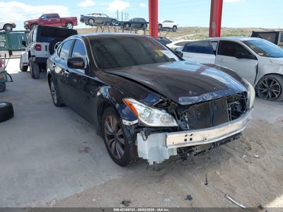 INFINITI M37 2012