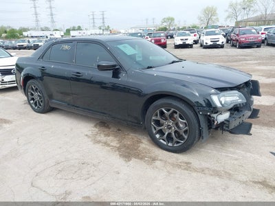 CHRYSLER 300 2017