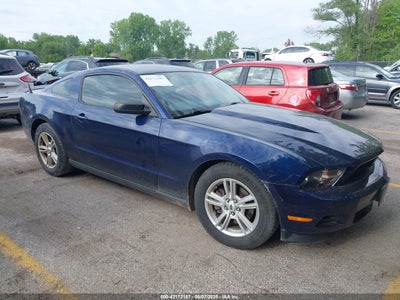 FORD MUSTANG 2012