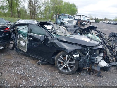 NISSAN MAXIMA 2019