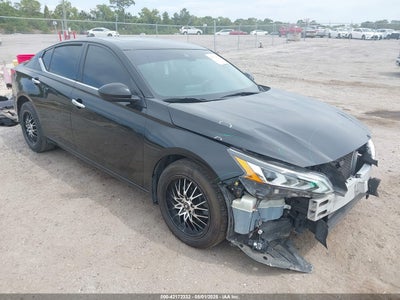 NISSAN ALTIMA 2019