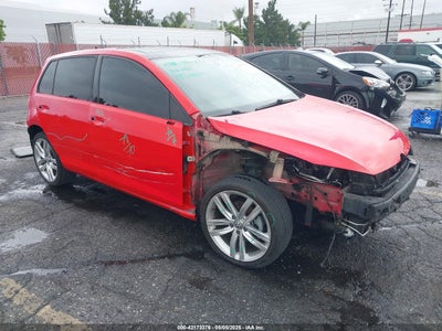 VOLKSWAGEN GOLF 2015