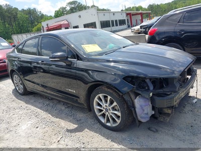 FORD FUSION HYBRID 2017