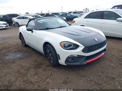 FIAT 124 SPIDER 2018