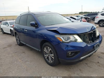 NISSAN PATHFINDER 2019