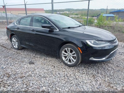 CHRYSLER 200 2015