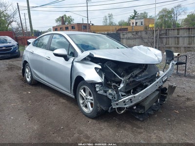 CHEVROLET CRUZE 2017