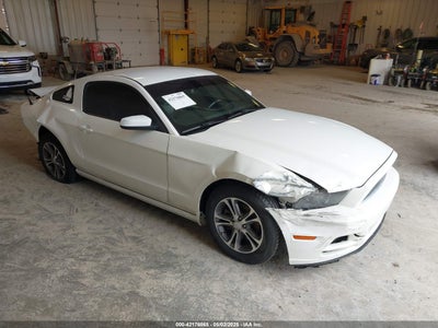 FORD MUSTANG 2014