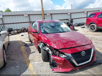 NISSAN ALTIMA 2022