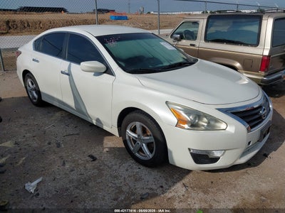 NISSAN ALTIMA 2015