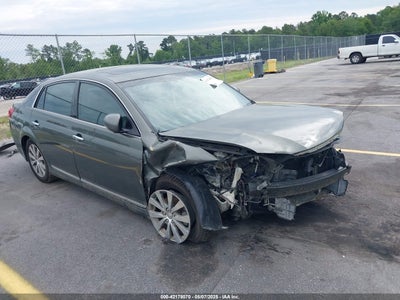 TOYOTA AVALON 2012