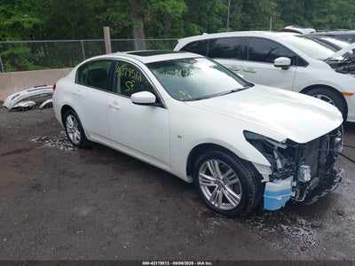 INFINITI Q40 2015