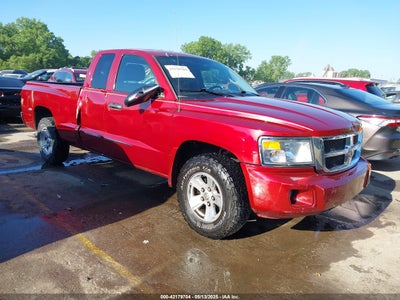 RAM DAKOTA 2011