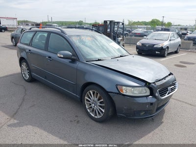 VOLVO V50 2010