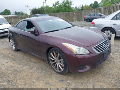 INFINITI G37 2010