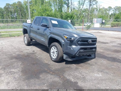 TOYOTA TACOMA 2024
