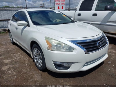 NISSAN ALTIMA 2015