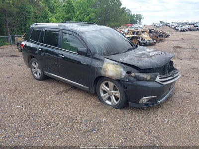 TOYOTA HIGHLANDER 2012