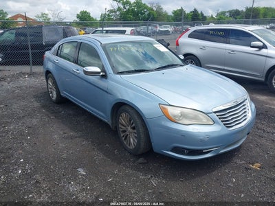 CHRYSLER 200 2012