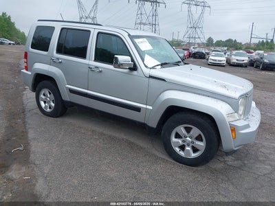 JEEP LIBERTY 2012