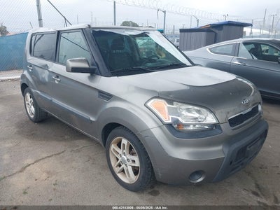 KIA SOUL 2011