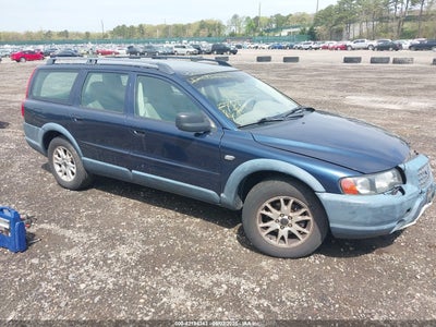 VOLVO XC70 2004