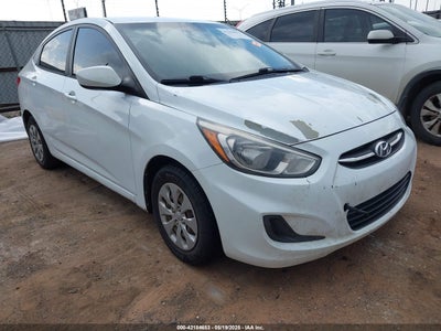HYUNDAI ACCENT 2015