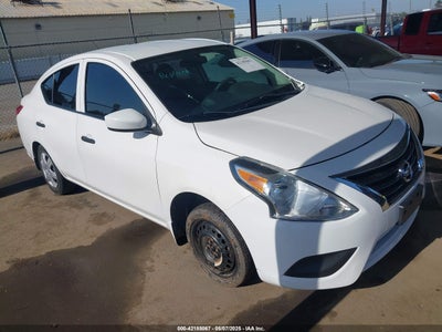 NISSAN VERSA 2017