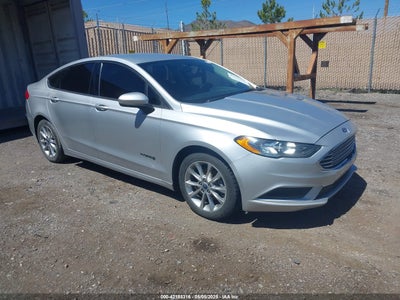 FORD FUSION HYBRID 2017