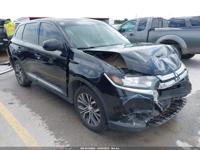 MITSUBISHI OUTLANDER 2017