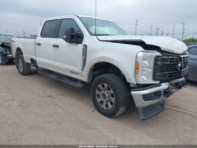 FORD F-250 2024