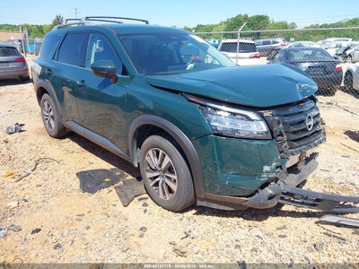 NISSAN PATHFINDER 2023
