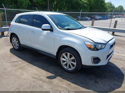 MITSUBISHI OUTLANDER SPORT 2015