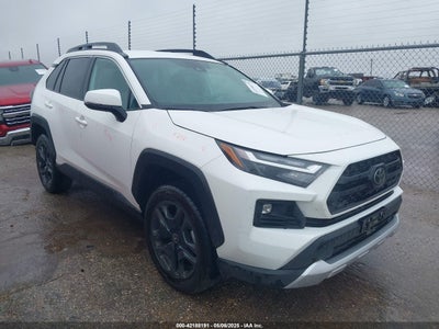TOYOTA RAV4 2024