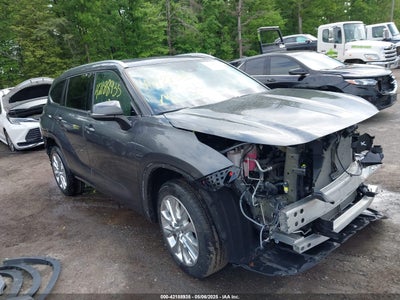 TOYOTA HIGHLANDER 2023